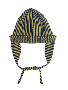 TWO T hat, Stripes