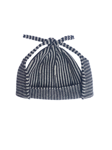 TWO T hat, Stripes